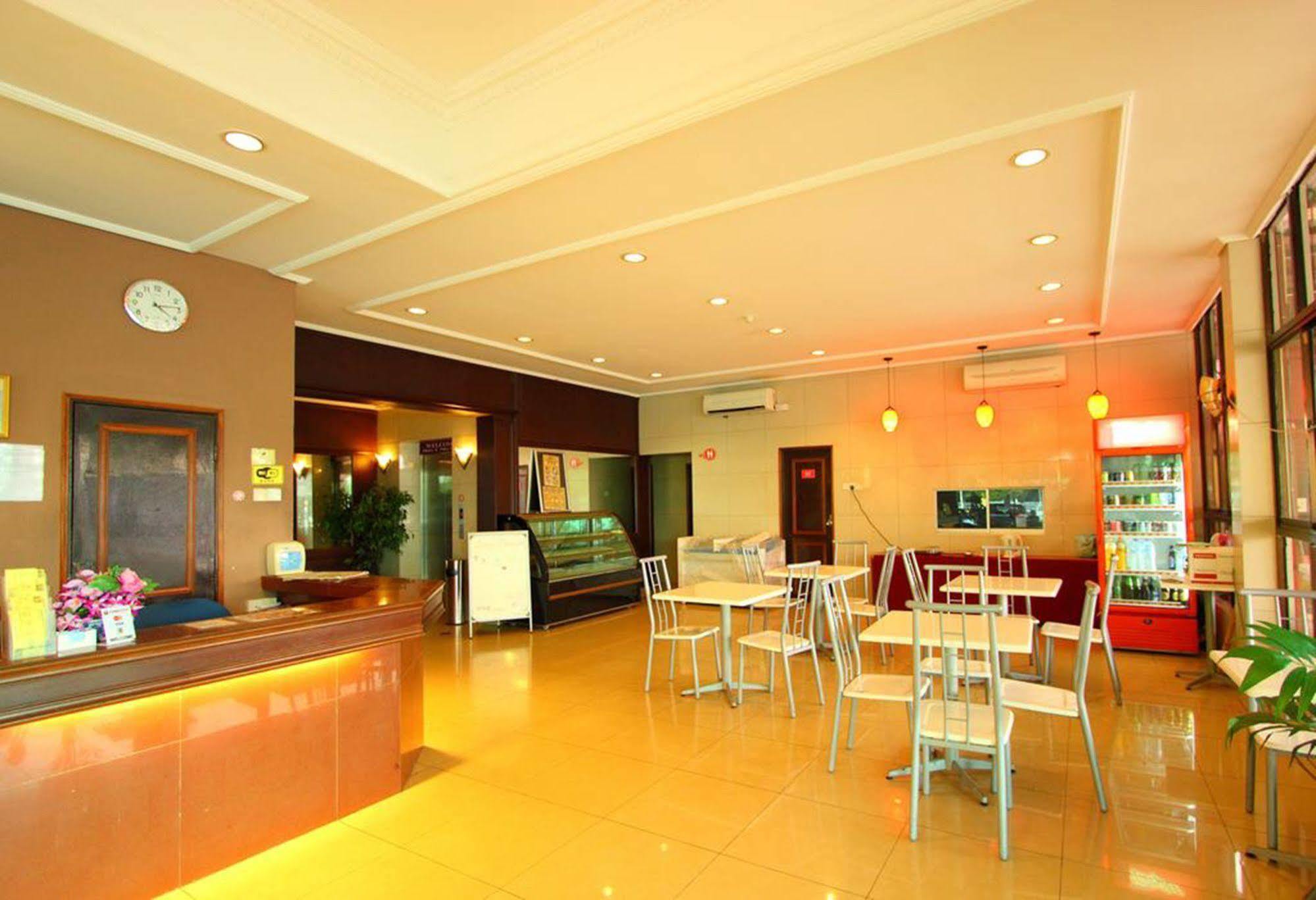 Grandpa Hotel Port Dickson Ngoại thất bức ảnh