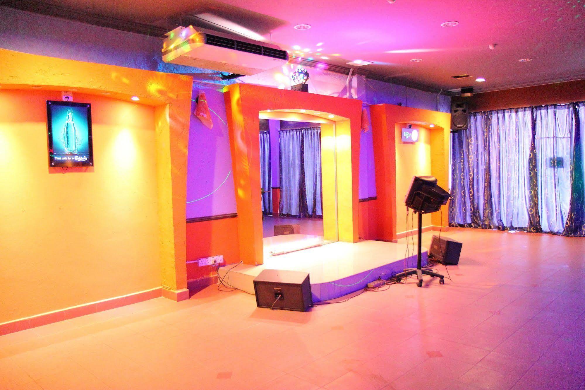 Grandpa Hotel Port Dickson Ngoại thất bức ảnh